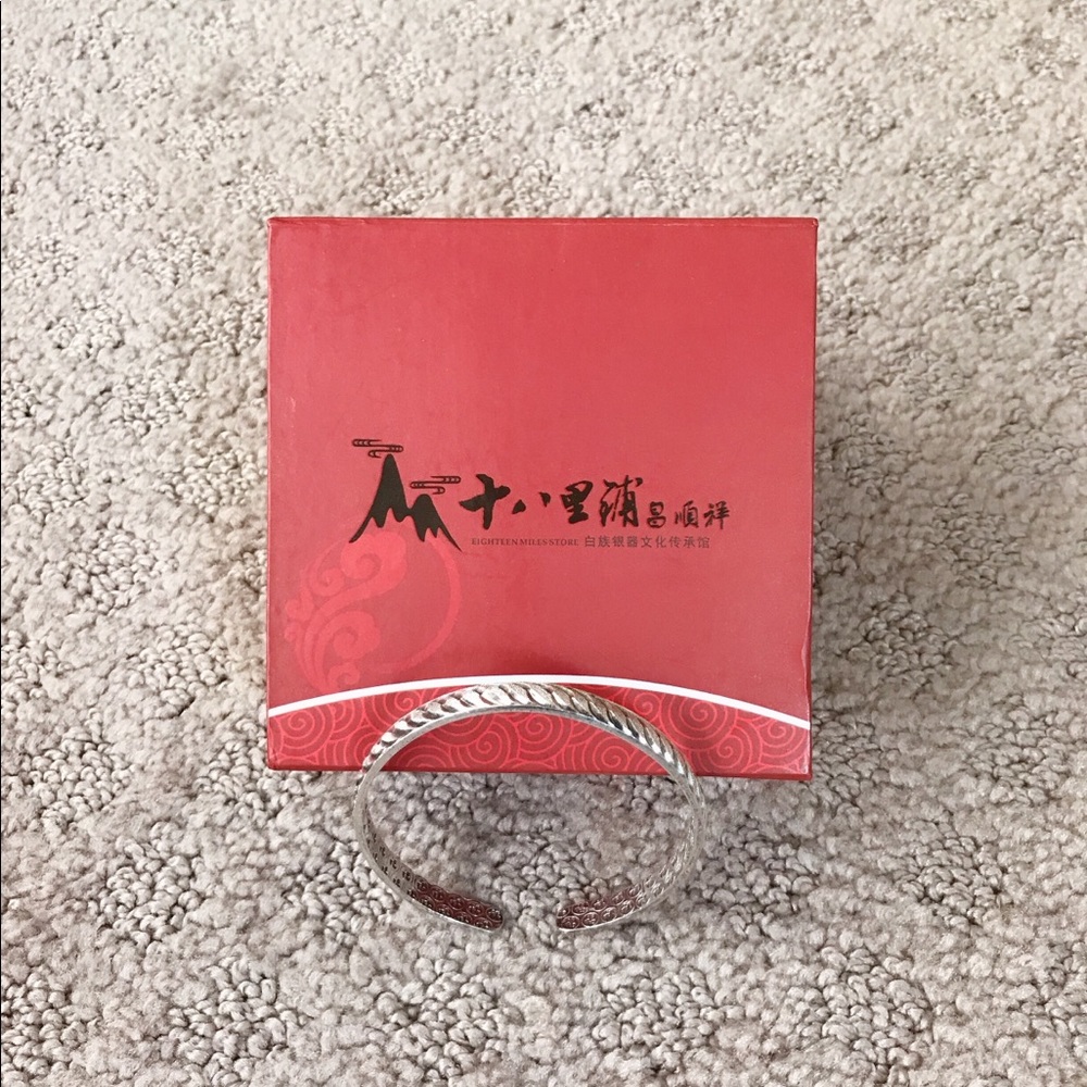 Women’s S999 Sterling Silver Bangle Cuff Bracelet